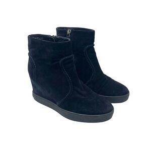 Aquatalia Camellia Suede Shearling Lined Wedge Ankle Boots - Black - Size 6